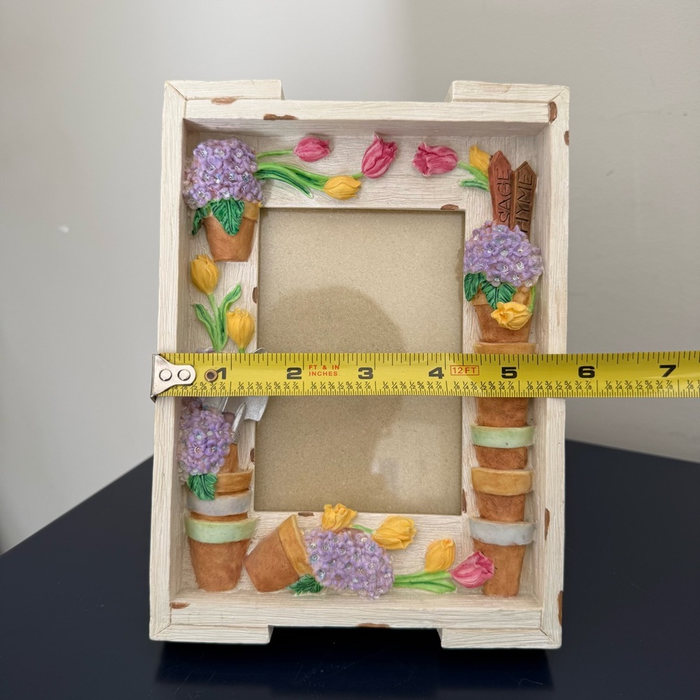 Floral Garden Picture Frame - Picture 8 of 8